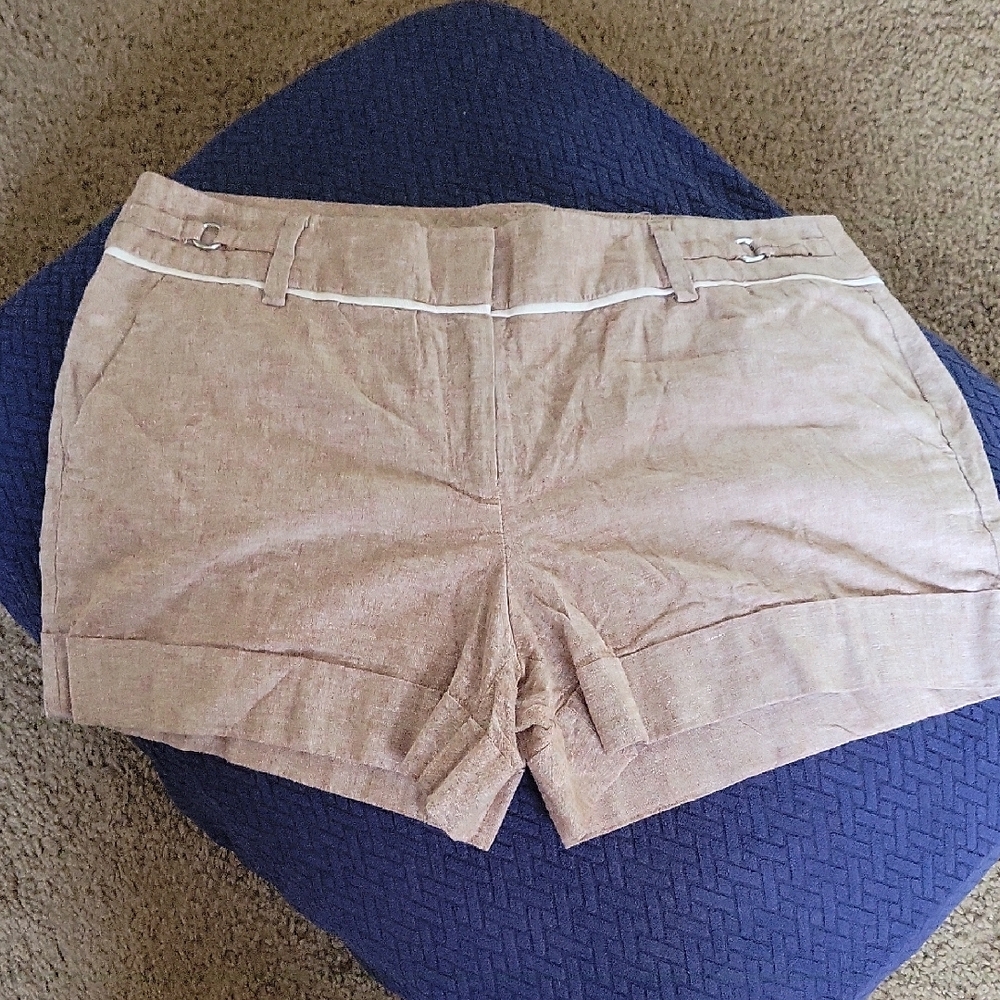 7th Avenue by NEW YORK & CO Shorts with Cuffed Hem and Tailored Look